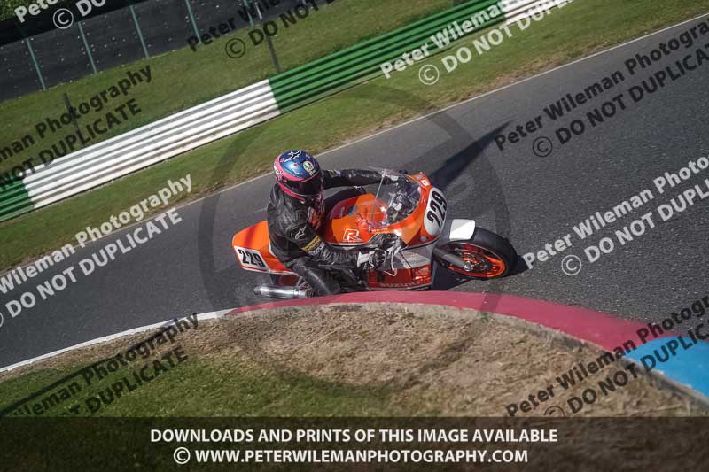 enduro digital images;event digital images;eventdigitalimages;mallory park;mallory park photographs;mallory park trackday;mallory park trackday photographs;no limits trackdays;peter wileman photography;racing digital images;trackday digital images;trackday photos